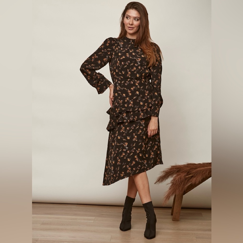 Junees Burnette Dress